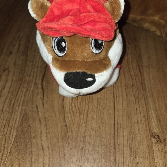 Buc-ee's Beaver Travel Neck Pillow Youth Neck Support Vacation Airplane Vehicle - Picture 2 of 6